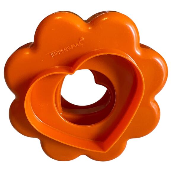 Vintage Tupperware Orange Cookie Cutter Set Heart Star Flower - Picture 5 of 7